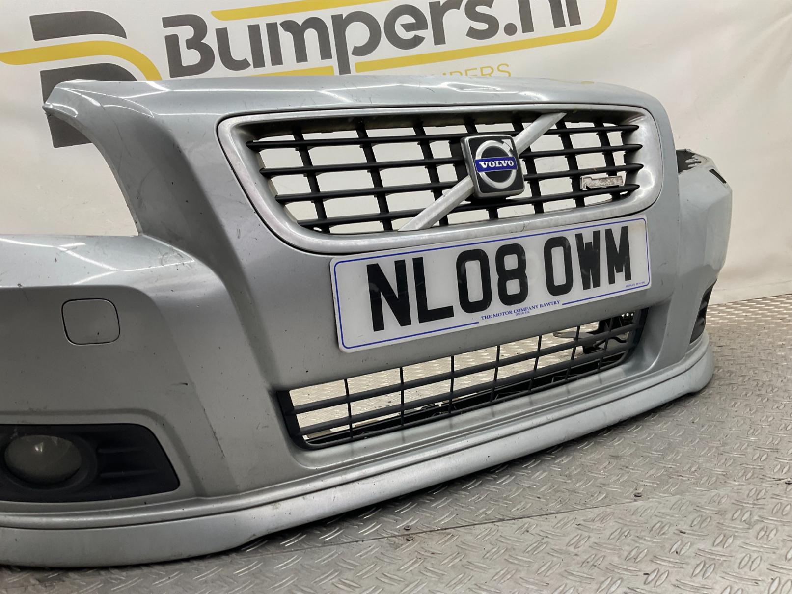BUMPER VOLVO V50 S40 FACELIFT R-DESIGN 2007-2012 30744976 VOORBUMPER E5-23796