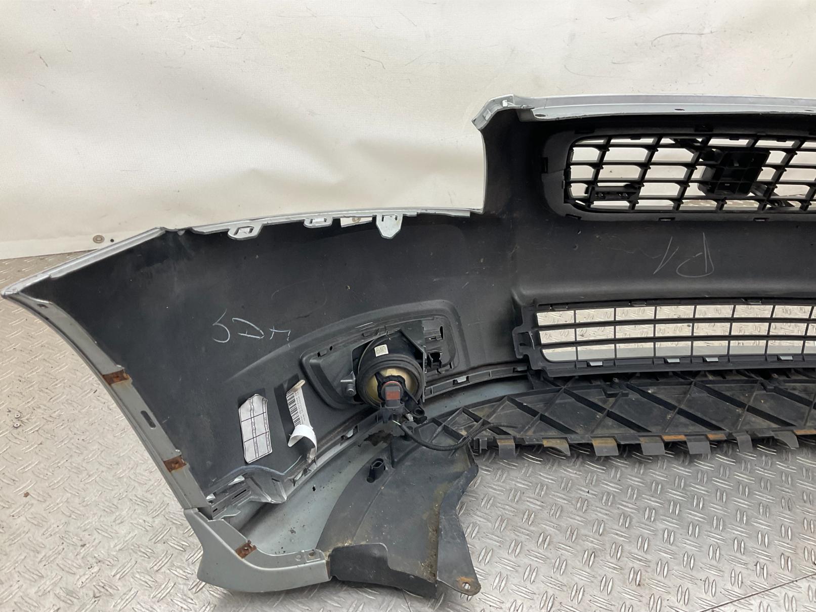 BUMPER VOLVO V50 S40 FACELIFT R-DESIGN 2007-2012 30744976 VOORBUMPER E5-23796