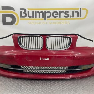 BUMPER BMW 1 SERIE E81 E87 FACELIFT LCI 2008-2011 51117166462 VOORBUMPER K10-23849