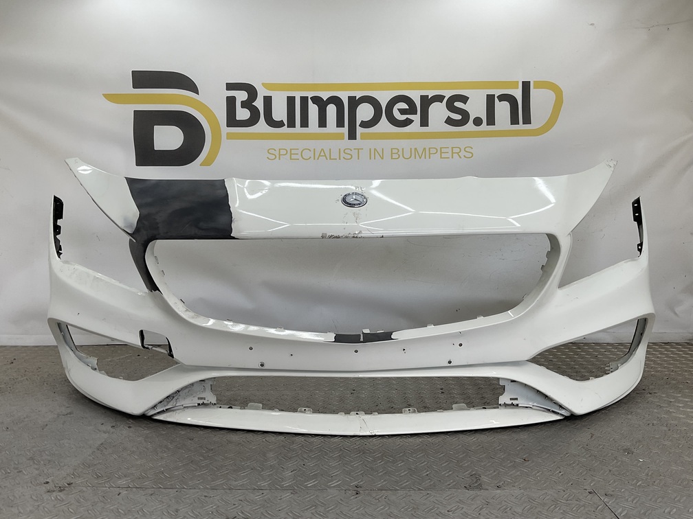 BUMPER MERCEDES CLA W117 Facelift 13-19 A1178856700 VOORBUMPER A5-23880