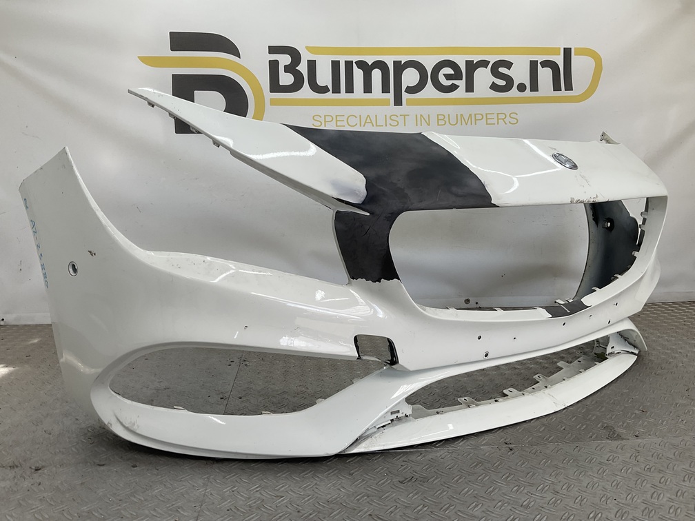 BUMPER MERCEDES CLA W117 Facelift 13-19 A1178856700 VOORBUMPER A5-23880