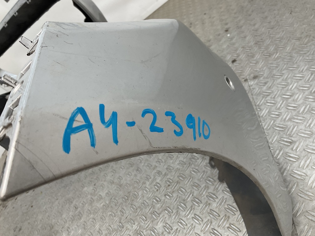 BUMPER MERCEDES C-KLASSE W205 6XPDC 2014-2017 A2058850025 VOORBUMPER A4-23910
