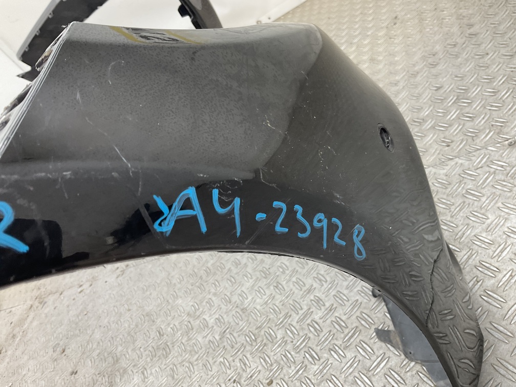 BUMPER MERCEDES C-KLASSE W205 6XPDC 2014-2017 A2058850025 VOORBUMPER A4-23928