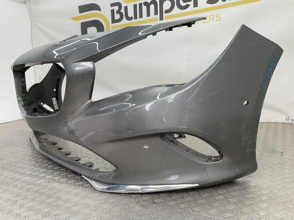 Bumper Mercedes CLA Klasse W117 Facelift 17-19 A1178851100 Voorbumper A2-23949