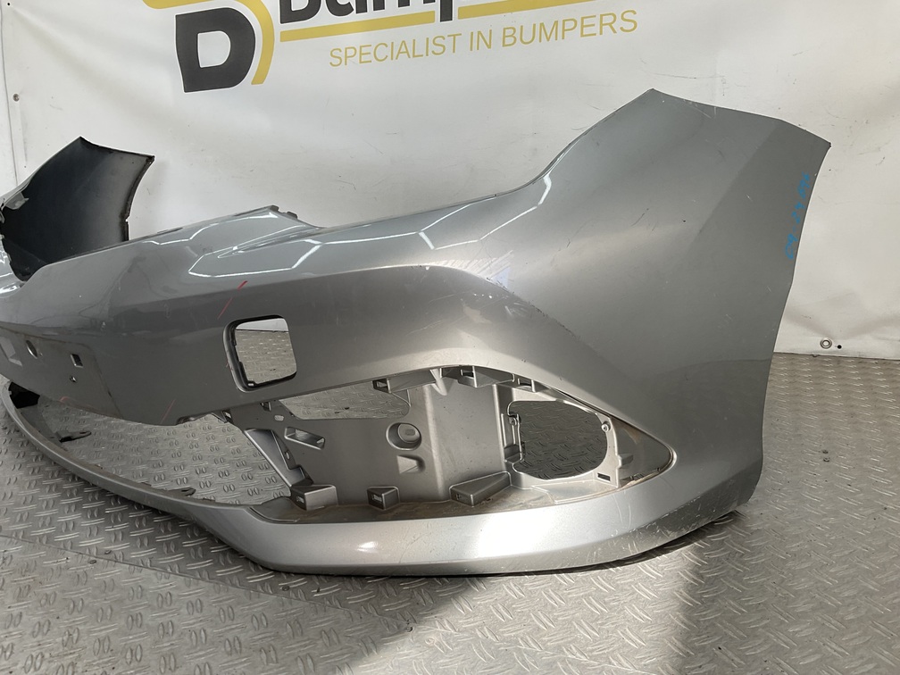 BUMPER TOYOTA AURIS 16-21 52119-02K40 VOORBUMPER D9-24696