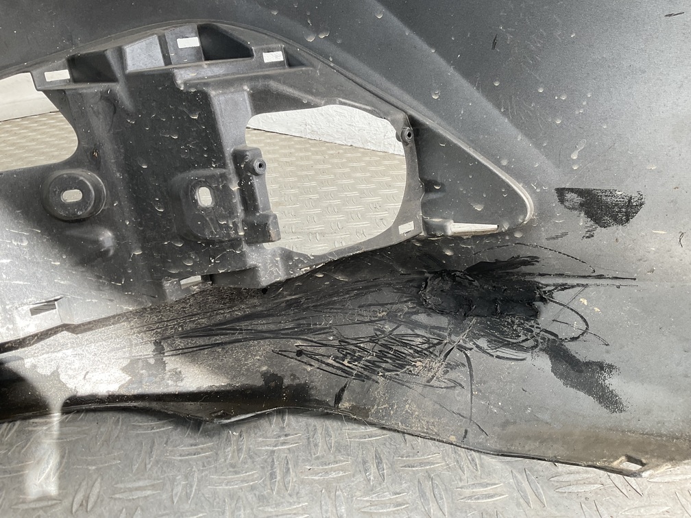 BUMPER TOYOTA AURIS 16-21 52119-02K40 VOORBUMPER D9-24696