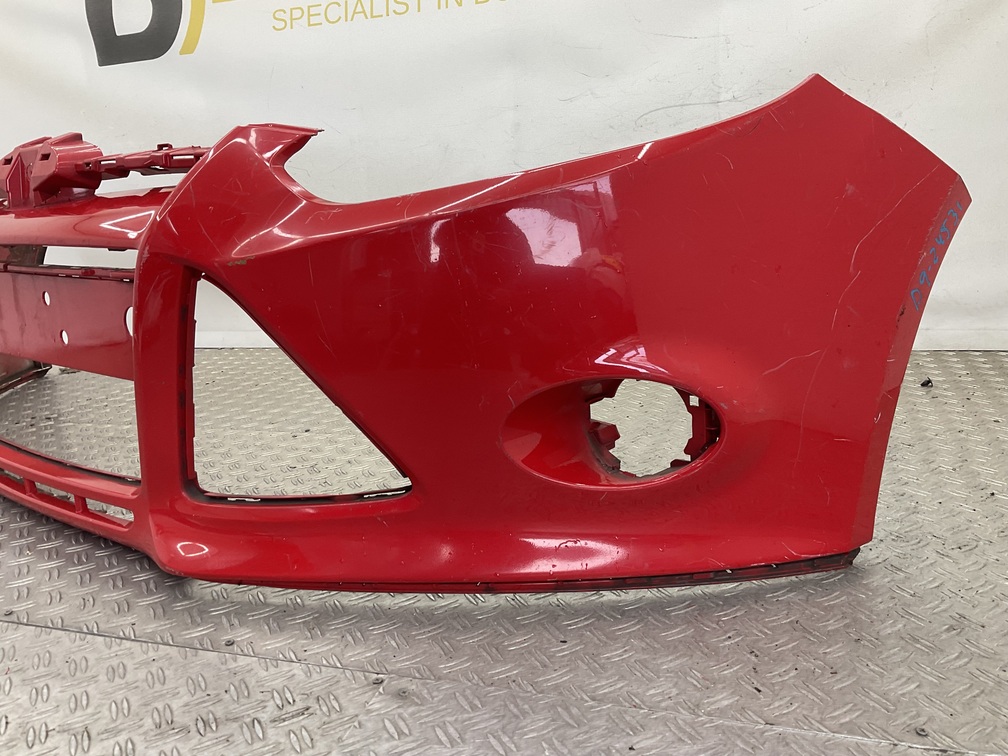 BUMPER FORD FOCUS MK3 2010-2014 BM51-17757-A VOORBUMPER D9-24531