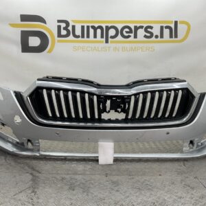 BUMPER SKODA OCTAVIA 3 MK3 FACELIFT 2017-2020 PDC 5E0807221N VOORBUMPER  H4-24628-RM